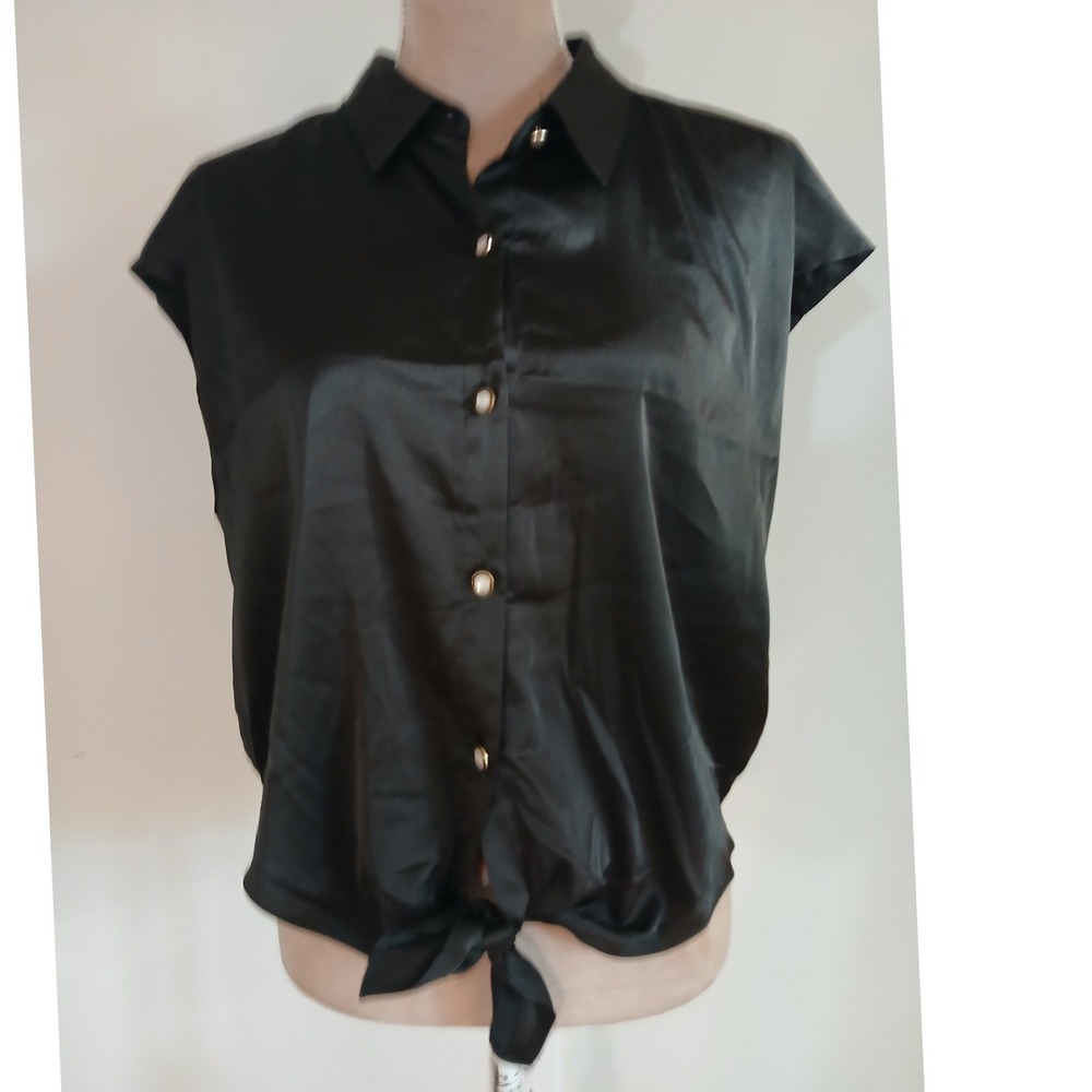 Rachel Zoe Black Satin Tie Front Top New Pearl Button Cap Sleeve Blouse Large